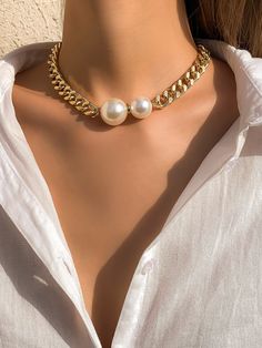 Color: Gold Gender: Women Material: Aluminum Quantity: 1 piece Style: Glamorous Details: Pearls Type: Chain Necklaces IN Length 13.8-16.5 This data was obtained from manually measuring the product, it may be off by 1-2 CM. Pearl Choker With Chain Detail, Party Pearl Necklace With Adjustable Chain, Gold Pearl Necklace With Chunky Chain, Party Pearl Jewelry With Gold Chain, Pearl Jewelry With Chunky Chain For Gift, Pearl Necklace With Gold Chain For Party, Pearl Necklaces With Gold Chain For Party, Party Pearl Necklace With Gold Chain, Trendy Pearl Necklace For Gift