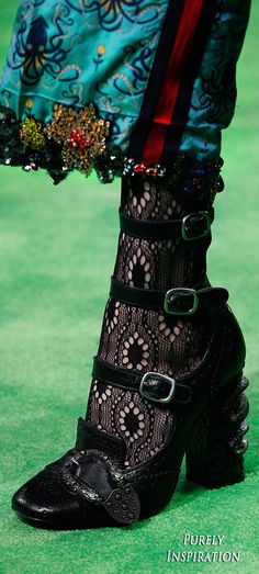 Gucci Spring 2017, Gucci Spring, Easy Fashion, 2024 Fashion Trends, Detail Photos, Menswear Fashion Show, Menswear Fashion