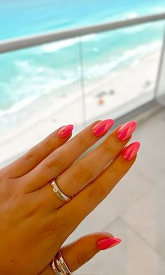 Basic Vacation Nails, Punta Cana Nails, Beach Almond Nails, Nails For Vacation Beach, Nails For Mexico Vacation, Beach Nails Pink, Vacation Nails Pink, Cancun Nails, Vacation Summer Nails