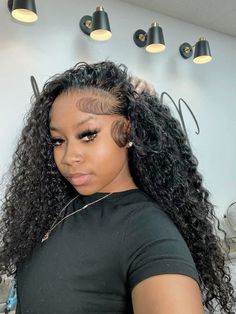 - 𝗳𝗼𝗹𝗹𝗼𝘄 𝟰 𝗺𝗼𝗿𝗲 ➚➚➚ Flipover Quickweave, Youtube Vlog, Bubble Ponytail, Protective Hairstyles For Natural Hair, Edges Hair, Big Curly Hair, Quick Weave Hairstyles, Sew Ins