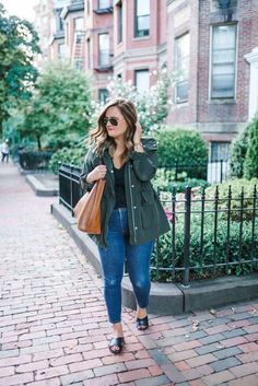 Lady Decluttered, Look Boho Chic, Mid Size Fashion, Simple Fall Outfits, Fall Dress Outfit, Fall Outfit Ideas, Hijab Fashion Inspiration, Easy Fall, Cute Fall Outfits