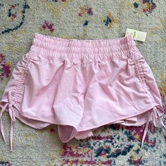 Aerie Offline Pink Shorts Nwt. Size: Xxs Aerie On My Way Shorts, Light Pink Clothes, Aerie Clothes, Cheap Cute Clothes, Aerie Clothing, Wishlist Clothes, Shorts Preppy, Aerie Shorts, Cute Cheap Outfits