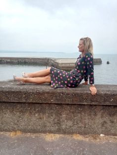 An adorably cheerful vintage beauty of a dress that genuinely does make passers by smile! Who doesn't love a giant polka dot? Zip fastening on the back, great condition, just below the knee. Measurements are approx Pit to pit 34in Waist 30 in Hips 41in Beach Wedding Pink, Granny Love, Vintage Beach, Day Dress, Vintage Beauty, Vintage Dress, Fabric Covered, Dress Clothes For Women, Gorgeous Dresses