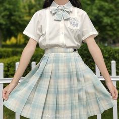 Fl Outfits, School Uniform Skirts, Poet Shirt, Uniform School, Cute Skirt Outfits, Pastel Fashion, Girls Uniforms, Fashion Design Drawings