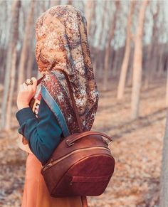 (Follow me for more) pinterest---$#@!D@ KoUsAr Stylish Baby Girls, Hijab Collection, Girls Dp Stylish, Muslim Fashion Hijab, Islamic Girl, Hijab Chic, Hijabi Girl, Hijabi Fashion, Muslim Girls