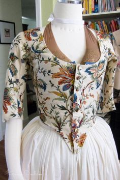 Interesting Clothing, Antoinette Dress, Outlander Claire