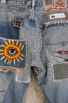 "Ready to send:Size-32,31,33,34 unique vintage jeans One of a kind.. Hand made embroidery and unique patches. ---Or---- Made to order, in any size, within5 working days . If you need different size, please send me a message and I will make you a special and unique design within 4 working days. They are all different! No one will have the same one as you have! Hand painted, one of kind jeans. You pick your size, model (slim- boyfriend- high waist- low waist) and primer color and you will get your Rework Denim, Sashiko Mending, Redone Jeans, Reworked Clothing, Vintage Levi Shorts, Levi 501s, Polo Lacoste, Diy Jeans, Patch Jeans