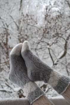 Hand Knit Socks, Gray Winter, Pretty Pins, Knitted Socks, Fall Scents, Winter House, Winter Colors, Favorite Pins