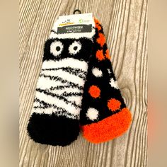 Way To Celebrate Fuzzy Halloween Socks 2 Pair Size 4-10 Comfortable Black Socks One Size, Playful Black Winter Socks, Playful Black Non-slip Socks, Fishnet Ankle Socks, Metallic Socks, Red Fishnets, Knitted Boot Cuffs, Fishnet Socks, Halloween Socks