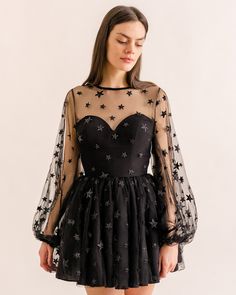 Teuta Dress – Lirika Matoshi Strega Fashion, Minimalistic Fashion, Outfit Short, Cheap Homecoming Dresses, Romantic Films, Fantasy Dresses, Grunge Room, Flirty Dresses, Short Prom Dress