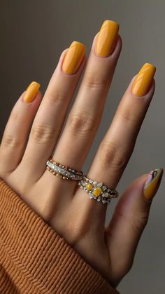 Fall in Love with These 15 Nail Colors for 2024! 35 Warm Hug