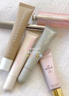 Skincare Preppy, Pink Lipgloss, Freetime Activities, Makeup Bag Essentials, Sephora Skin Care, Pretty Skin Care, Lip Products, Product Recommendations, Where To Shop