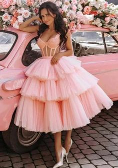 Ball Gown Corset Sweetheart Cupcake Tulle Tea-Length Homecoming Dress - Princessly Look Gatsby, Tea Length Prom Dress, Tiered Prom Dress, Beautiful Ball Gowns, Dresses Homecoming, Short Prom Dress, فستان سهرة, Sweet 16 Dresses, Short Prom