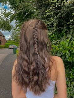 Summer Hairstyles Long Straight Hair, Cute But Crazy Hairstyles, Braid Hairstyles Wavy Hair, Hair Do Inspiration, Cute Hair Braids Easy Hairstyles, Curly Braided Hairstyles For White Women, Cute Easy Hairstyles Straight Hair, Hairstyles For Long Hair Thick Hair, Kitchen Hairstyles Long Hair