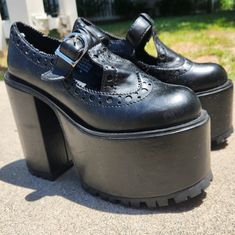 Delia's Platform Shoes. New, No Box. Not Used This Is How I Purchased. Just Didn't Fit Well, Don't Recommend If You Have A Wider Foot! Size 7m In Women's. Got Them From Dolls Kill. Please Look At All Pictures Before Purchasing. These Shoes Are Pretty Heavy So Shipping Will Not Be Free. No Returns Or Exchanges. Leather Heels For Streetwear With Round Toe, Leather Heels With Round Toe For Streetwear, Leather Round Toe Heels For Streetwear, Black Closed Toe Heels For Streetwear, Black Closed Toe Heels With Rubber Sole, Closed Toe Leather Heels For Streetwear, Leather Closed Toe Heels For Streetwear, Black Low-top Heels For Formal Occasions, Dolls Kill Shoes