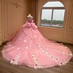 Organza Ball Gown For Sweet 16, Organza Quinceanera Ball Gown For Sweet 16, Organza Ball Gown Quinceanera Dress For Sweet 16, Quinceanera Dress With Sweetheart Neckline For Debutante Ball, Organza Quinceanera Dress With Sweetheart Neckline, Organza Quinceanera Dress With Sweetheart Neckline For Debutante Ball, Princess Style Organza Quinceanera Ball Gown, Princess Style Quinceanera Dress, Princess Tulle Wedding Dress For Quinceanera