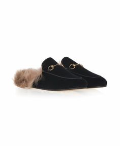 Mules Slippers, Fur Mules, Designer Items, Gucci Mules, Designer Style, Fit Check, Soft Velvet, Fur Trim, Black Velvet