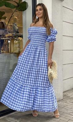 Summer Dress Ideas, Style Salopette, Korean Fashion Women Dresses, Tea Dresses, Gorgeous Summer Dresses, Summer Elegance, Play Button, Summer Lace, Long Dress Casual