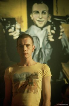 Trainspotting Ewan Mcgregor, Mommy Film, Bullet Journal Films, Ewan Mcgregor Trainspotting, Renton Trainspotting, A Serbian Film, Film Cult, Alec Guinness, Super 8 Film