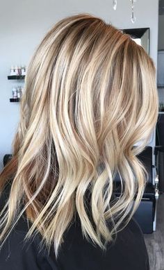 Blond Beige, Beige Blond, Cool Blonde Hair, Honey Blonde Highlights, Top Hairstyles, Long Blonde, Ash Blonde, Hair Envy, Great Hair