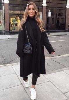 Black Coat Outfit, Cold Outfits, Paris Outfits, Coat Outfits, Autumn Outfit