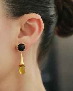 Fine Jewelry Brass Drop Earrings, Gold Brass Earrings With Gemstone, Ceremonial Gold Gemstone Earrings, Brass Drop Earrings With Natural Stones, Luxury Brass Earrings With Natural Stones, Danielle Jonas, Stone Earrings, Minimal Fashion, 18k Gold