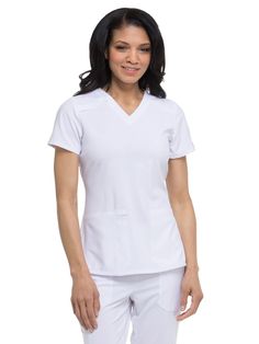 PRICES MAY VARY. FLATTERING FIT, SIZES UP TO 6XL - EDS Essentials scrubs for women have the sizes you want and the features you need. Sizes from XXS to 6XL. Our medical tops for women are designed for comfort and maximum durability. (Scrub pant sold separately.) STYLE AND FUNCTION - EDS Essentials offer medical personnel a uniform that is professional, hardworking and stylish while being affordable. V-neck scrub top features details such as front shoulder yokes, back princess seams and twill tap Scrubs For Women, Nurse Anesthetist, Dickies Women, Blue Hawaii, Safety Clothing, Womens Scrubs, Aline Dress, Professional Look, Top For Women