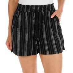 Briggs Linen Blend Pull On Shorts Color: Black New With Tags High Wasted Shorts, Culotte Shorts, New York Black And White, Pull On Shorts, Black And White Shorts, Spring Shorts, Linen Casual, Floral Print Shorts, Black Linen