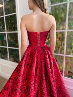 Teuta Matoshi, Voluminous Skirt, Wedding Coat, Red Evening Dress, Evening Dress Fashion, Brocade Fabric, Dress Silhouette, Floor Length Dresses, Dress Size Chart