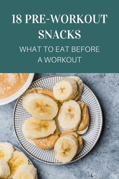 Healthy Pre Workout Snacks, Good Pre Workout Snack, Eat Before Workout, Healthy Pre Workout, Vegan Pre Workout, Pre Workout Breakfast, Carbs And Protein, Pre Workout Smoothie, Natural Pre Workout