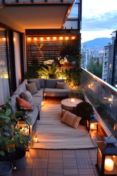 an outdoor living area with lots of lights