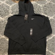 Women’s 1x New With Tags Nike Black Hoodie, Nike Sweatshirts Hoodie, Nike Cropped Hoodie, Western Fits, Nike Sportswear Women, Quarter Zip Hoodie, Tops Nike, Orange Hoodie, Purple Nikes