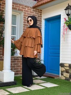 Chic Evening Dress, Modest Casual Outfits, 2piece Outfits, Stylish Short Dresses, Fashion Top Outfits, Modest Dresses Casual, Cute Dress Outfits, Simple Pakistani Dresses, Muslim Fashion Outfits