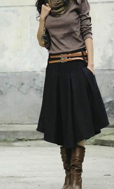 Rok Outfit, Mode Casual, Winter Skirt, A Skirt, 가을 패션, Mode Inspiration, Looks Style, Outfit Casual, Brown Boots