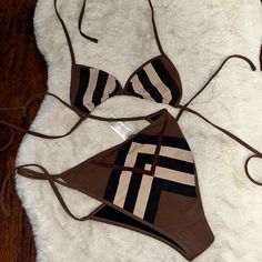 Authentic Luxury Burberry Bikini Very Stretchy Burberry Swim, Womens Swim, Black And Brown, Burberry, Swimming, Women Shopping, Black, Color