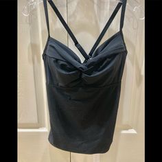 New Athleta Black Tankini, Removable Pads, Adjustable Straps, Xs Black Tank Top With Built-in Bra For Workout, Black Workout Tank Top With Built-in Bra, Black Stretch Tank Top With Built-in Padding, Black Athleisure Tank Top With Built-in Padding, Sporty Tops For Light Exercise With Adjustable Straps, Sporty Tops With Adjustable Straps For Light Exercise, Black Tops With Built-in Bra For Training, Stretch Top With Adjustable Straps For Training, Black Tank Top With Adjustable Straps For Workout