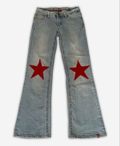 Jeans With Stars On Them, Clothes Png Aesthetic, Png Bottoms, Nana Clothes, Diy Pants, Painted Clothes Diy, Painted Clothes, Jeans Diy, Patched Jeans