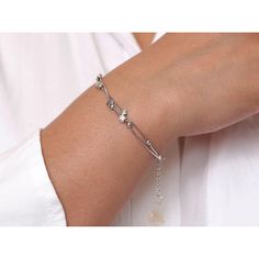 925 Sterling Silver Star Bracelet, Silver Star Jewelry, Double Strand Star Bracelet, Tiny Star Double Strand Bracelet, For Her Love You Gifts This Adjustable 925 Sterling Silver Double Strand Star Bracelet Made Of 925 Sterling Silver So They Won’t Irritate Sensitive Skin. This Bracelet Is Easily Adjustable By Moving Spring Ring Up Or Down On The Bracelet. This Is Perfect For Any Wrist Size. .Crafted : 925 Sterling Silver Rhodium Plated For A Life-Time Luster. Stamped 925, High Polished Finish, N Planet Bracelet, Silver Star Bracelet, Vintage Bangle Bracelets, Bracelet For Her, Orange Bracelet, Vintage Bangles, Tiny Star, Ball Bracelet, Bangle Bracelets With Charms