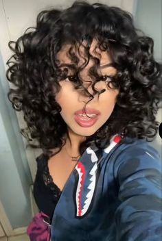 3a Short Hair, Latina Curly Hair, Curly Hair Latina, Long Natural Curly Hair, Really Curly Hair, Lazy Hairstyles