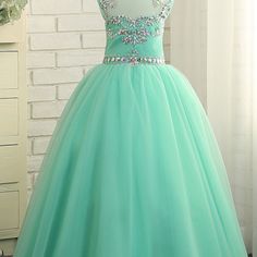 Beautiful Mint Green Flower Girl Dr.. Princess Style Green Ball Gown For Pageant, Embellished Green Tulle Ball Gown, Green Embellished Tulle Ball Gown, Embellished Green Ball Gown For Pageant, Embellished Green Ball Gown For Pageants, Green Ball Gown For Pageant During Prom Season, Quinceanera Tulle Pageant Dress For Prom Season, Green Princess Gown For Pageants, Green Princess Gown For Pageant