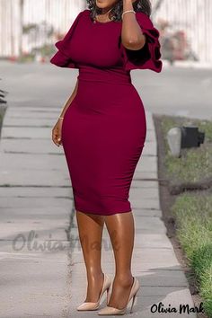 Olivia Mark - Stylized Pink Step Skirt Dress for Plus-size Fashion Enthusiasts Steps Dresses, Wine Red Dress, Prom Dress Black, Bodycon Dress With Sleeves, Classy Dress Outfits, Burgundy Dress, Patchwork Dress, Yellow Fashion, Classy Dress