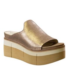 Make a statement in the casual-chic Naked Feet sandals. Featuring a platform and wedge design, these sandals are perfect for dressing up your gameday look or for an everyday casual look. Feel stylish and comfortable all day long! Luxury Athleisure, Soft Leather Sandals, Gold Platforms, Women Platform Sandals, Gold Heels, Eva Sole, Slide In, Shoes With Jeans, Platform Wedges