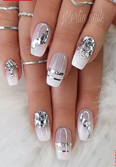 Nails For Bride, Wedding Nails Glitter, Pretty Nail Art Designs, Wedding Nails For Bride, Wedding Nails Design, Nails Wedding, Bride Nails, Pretty Nail Art, Nail Designs Glitter