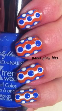 gators :) Florida Gator Nails, Nail Toes Ideas, Utsa Football, Orange Bronco, Gator Nails, Orange And Blue Nails, Uf Game Day, Sport Nails, Nail Art Dots