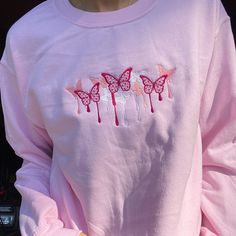 Butterfly Drip Sweatshirt Red Tshirt Design Ideas, Drippy Butterfly, Taylor Embroidery, Pretty Pajamas, Beachy Clothes, Big Embroidery, School Clean, Butterfly Crewneck, Hoodie Embroidery