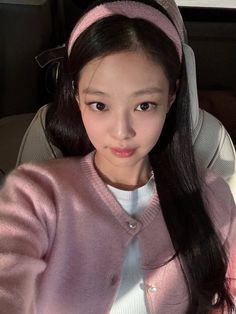 JENNIE [ WEVERSE UPDATE ] - #Blackpink #Rosé #Jisoo #Jennie #Lisa #Jenduk #Lili #Chichu #Rosie #Shutdown #Chaeyeong #born #pink #venom #aesthetic #pfw #shut #down #Comeback #2023 #lockscreen #photo #girl #Icn #Airport #Celine Hera #Ysl #Dior #Adidas #Chaelisa #Chaesoo #Channie #Lisoo #Jensoo #Jenlisa #Spotify #Worldtour #theidol #wkorea #You&Me #you&medanceperformance #B.p.m #B.p.m.roll #Alo #Aloyoga #Legaladespiecesjaunes #Lloud #oddatelier #blissoo Bff Video, All Eyes On Me, Jennie Kim Blackpink, Jairzinho, Jennie Lisa, Kim Jisoo, Blackpink Photos, Black Pink Kpop, Blackpink Jennie