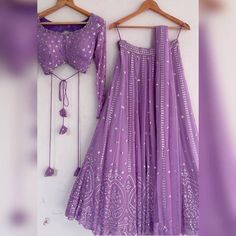 qivii Purple Lehenga, Bridesmaid Lehenga, Silk Lehenga Choli, Simple Lehenga, Georgette Lehenga, Lehenga Choli Wedding, Wedding Lehenga Designs