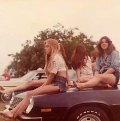 70’s Aesthetic, Americana Aesthetic, Dream Boat, Hippie Aesthetic, 70s Aesthetic, 70s Vibes, 80s Aesthetic, 70s Hippie