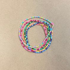 Diy Friendship Bracelets Tutorial, Friend Bracelet, Crystal Bead Jewelry, Friendship Bracelets Tutorial, Beaded Jewlery, Seed Bead Bracelet, Friendship Bracelets Diy, Granola Girl, Bead Bracelets