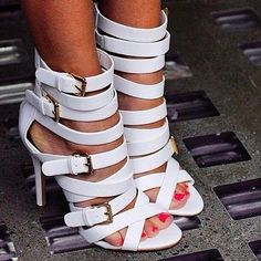 Straps Hasp Open Toe Back Zipper White High Heel Party Sandals Heels Strappy, High Heel Stiefel, High Heeled Sandals, High Heel Dress, White High Heels, Style Comfortable, Formal Outfits, Summer White, Buckled Heels